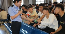 塔城公安：火力全开！多样化开展禁毒宣传