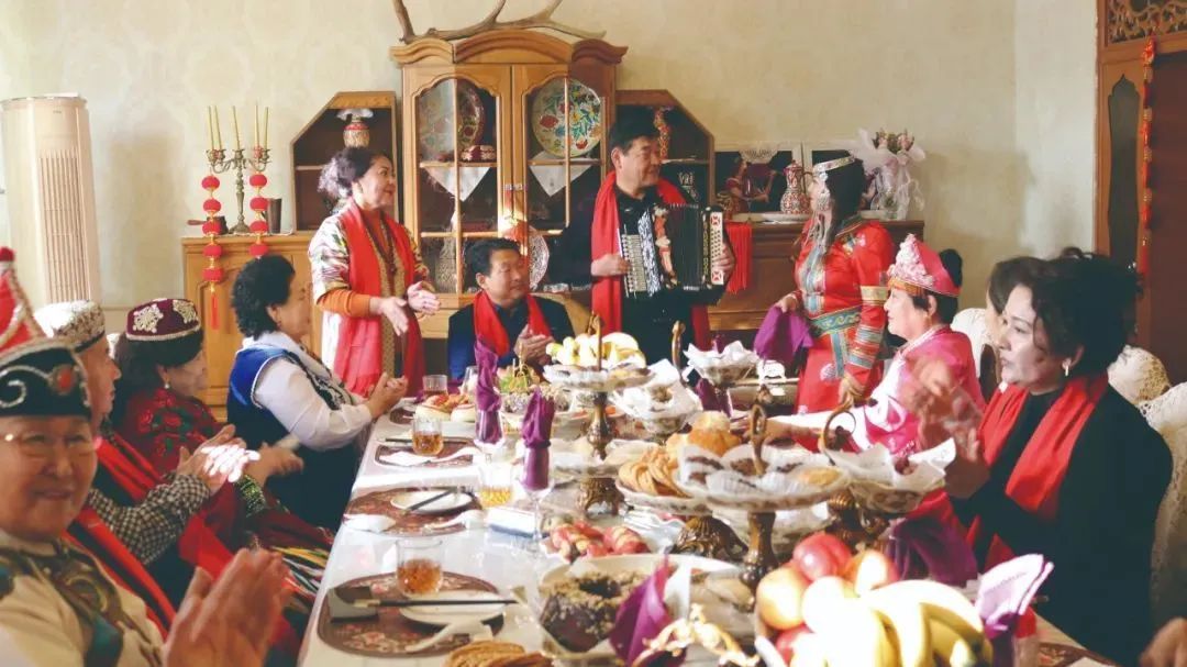 手风琴1.jpg 手风琴1.jpg