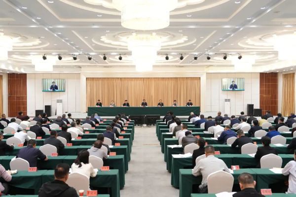 支现伟在地区宣传部长会议上强调 深入学习贯彻习近平文化思想 努力开创地区宣传思想文化工作新局面